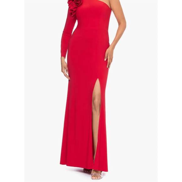 NEW XSCAPE one-shoulder ruffle gown in red - Picture 1 of 4